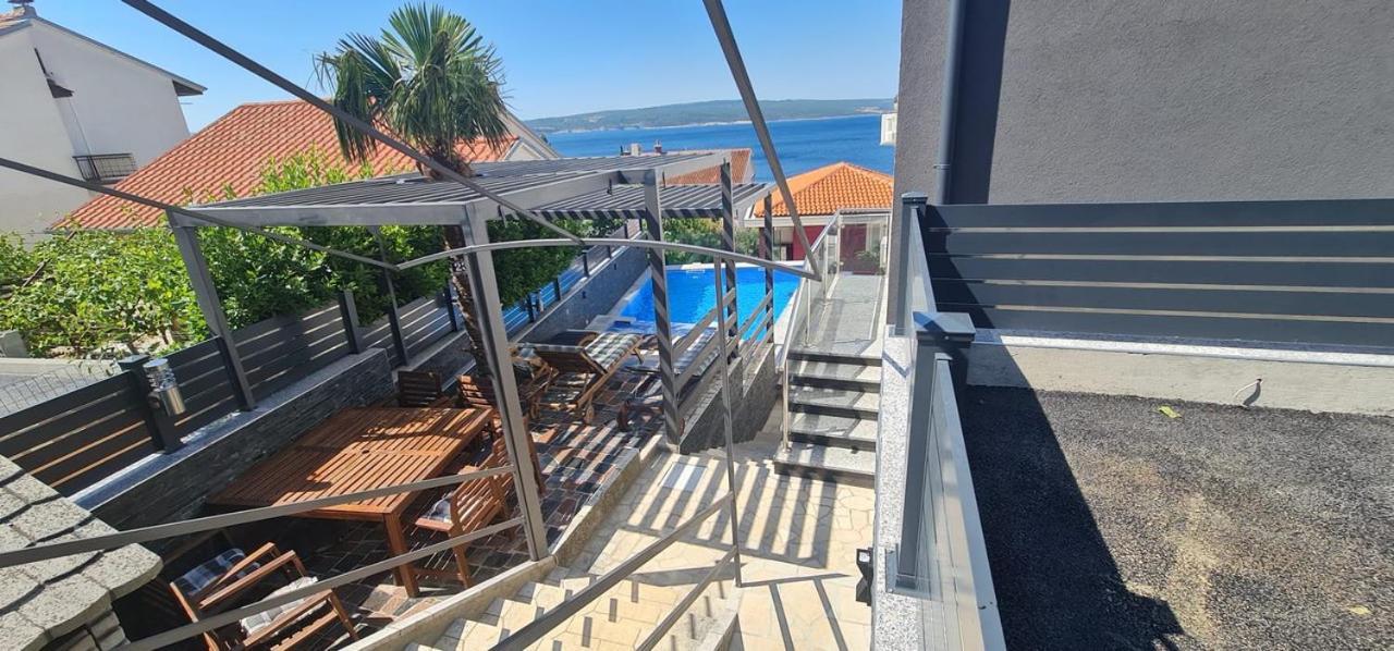 Blazevic, Heated Pool&jacuzzi Apartman