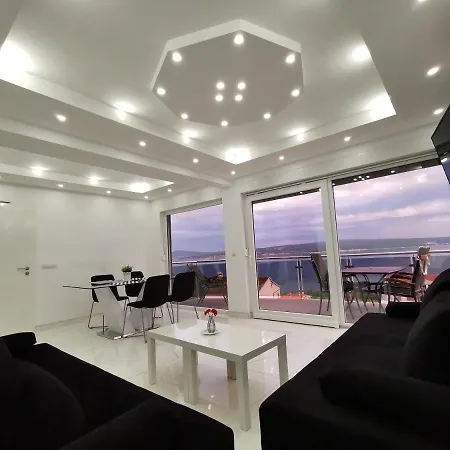Apartments Blazevic, Heated Pool&Jacuzzi Dramalj Extérieur photo