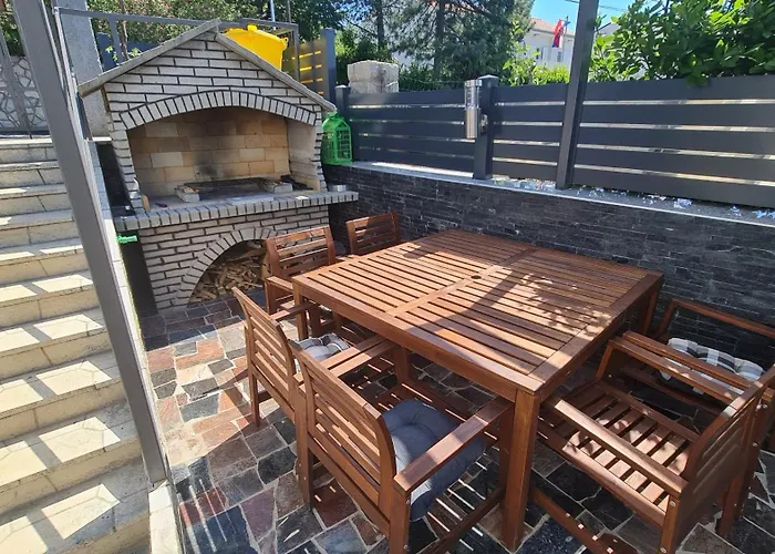 Apartments Blazevic, Heated Pool&Jacuzzi