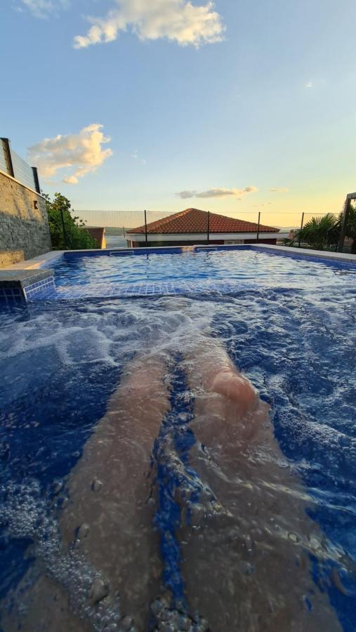 Blazevic, Heated Pool&jacuzzi Appartement Dramalj