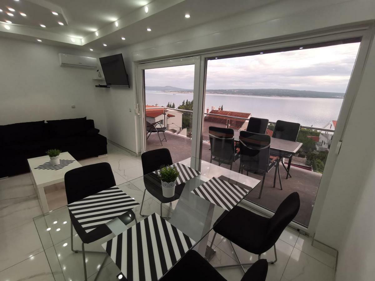 Blazevic, Heated Pool&jacuzzi * Dramalj