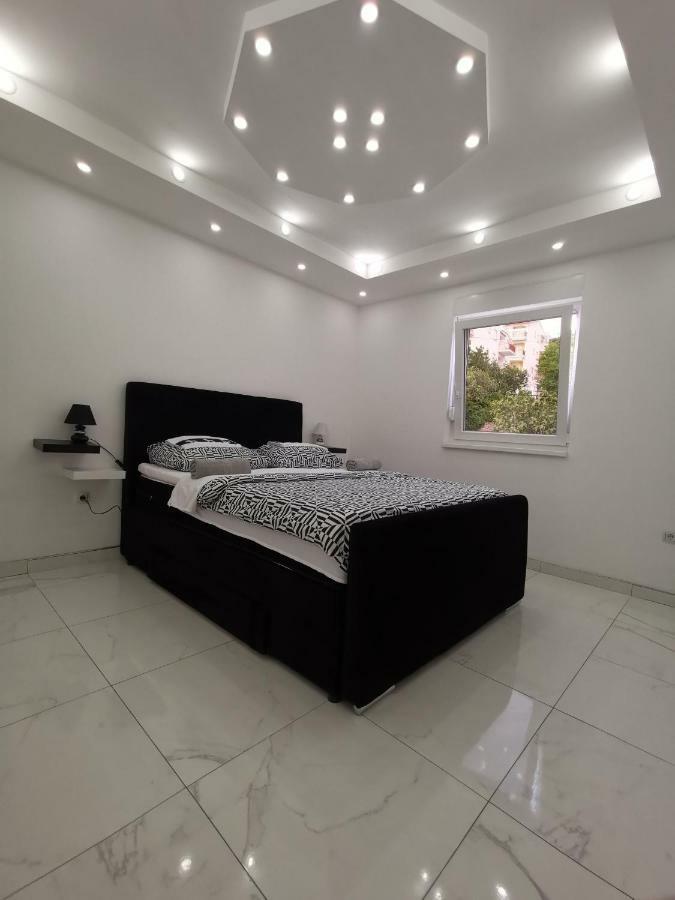 Appartement Blazevic, Heated Pool&jacuzzi
