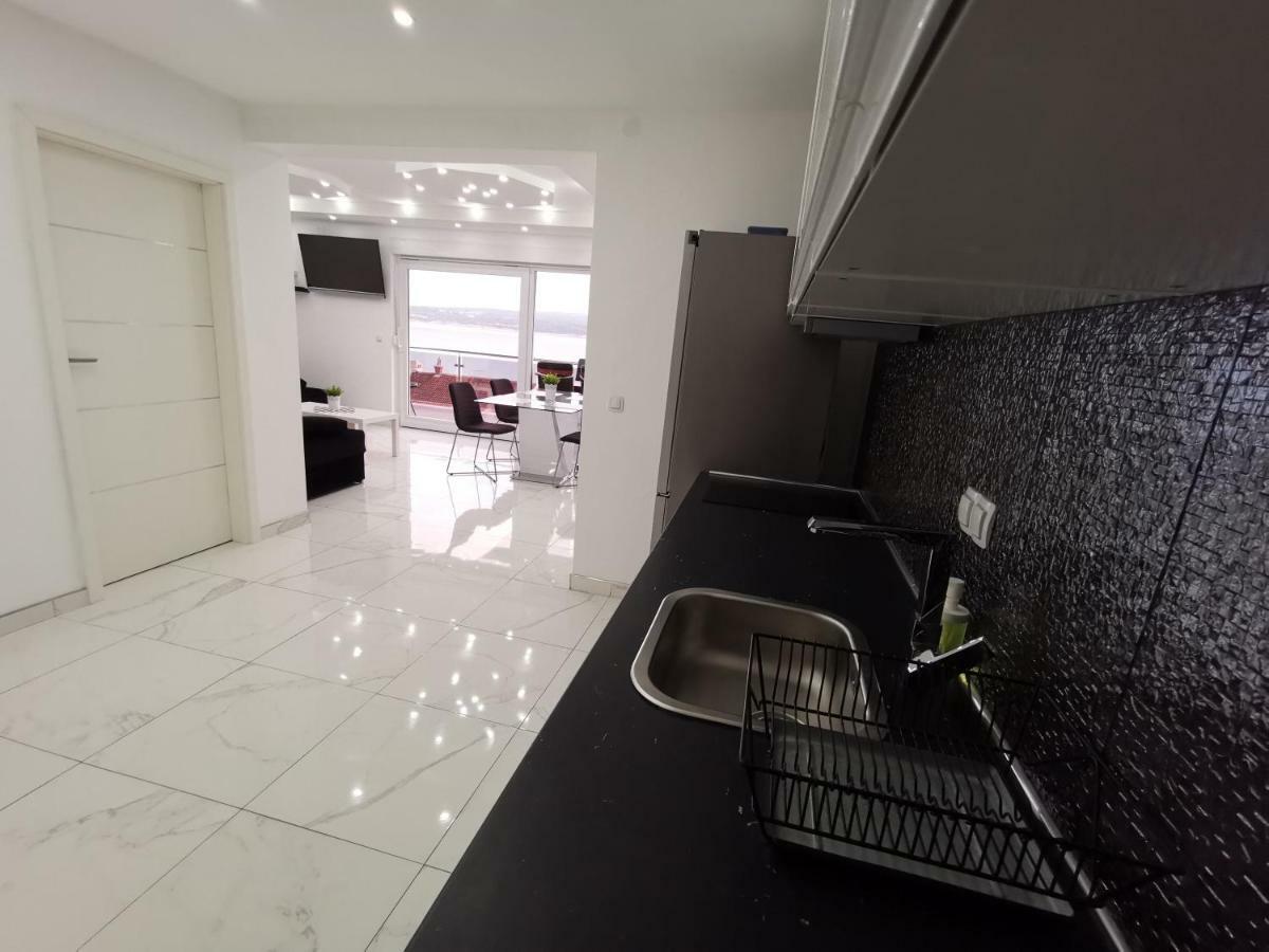 Blazevic, Heated Pool&jacuzzi Dramalj
