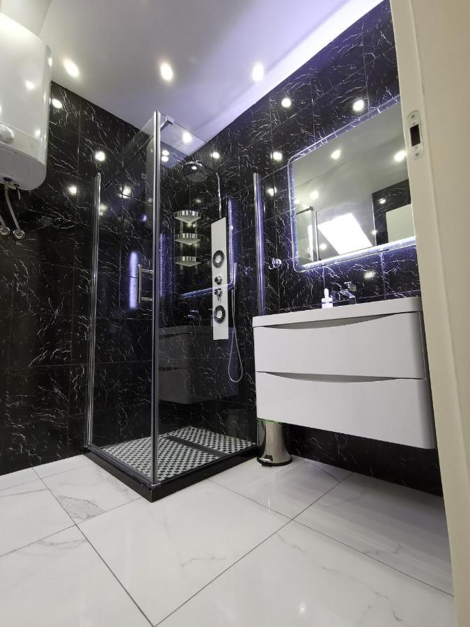 Blazevic, Heated Pool&jacuzzi *